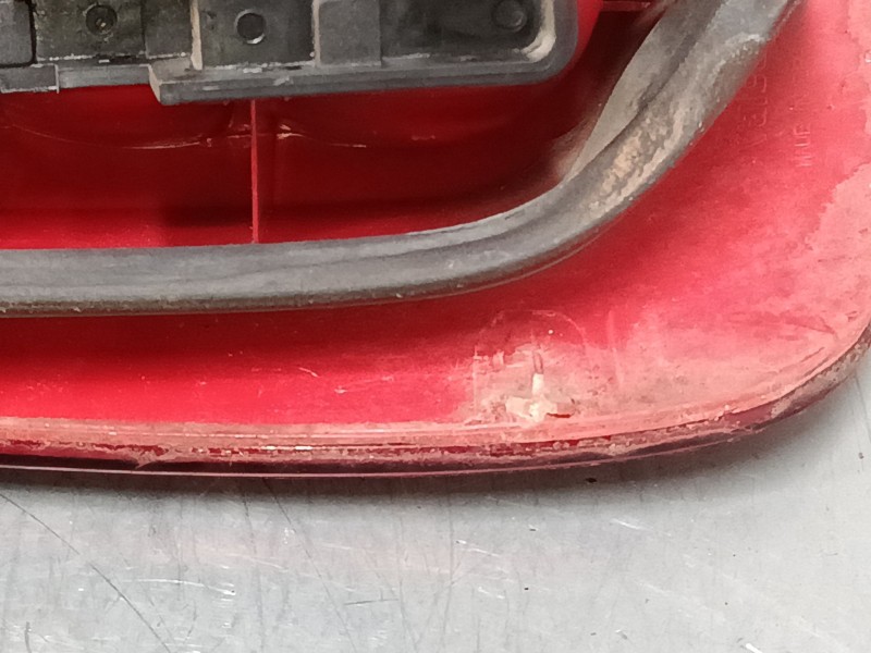 Recambio de piloto trasero derecho para citroën xsara picasso (n68) 1.6 hdi referencia OEM IAM 89398408   Recambio de piloto trasero derecho para citroën xsara picasso (n68) 1.6 hdi referencia OEM IAM 89398408