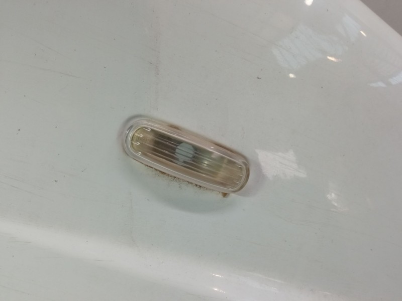 Recambio de aleta delantera derecha para fiat doblo furgoneta/monovolumen (223_) 1.3 d multijet referencia OEM IAM    Recambio de aleta delantera derecha para fiat doblo furgoneta/monovolumen (223_) 1.3 d multijet referencia OEM IAM