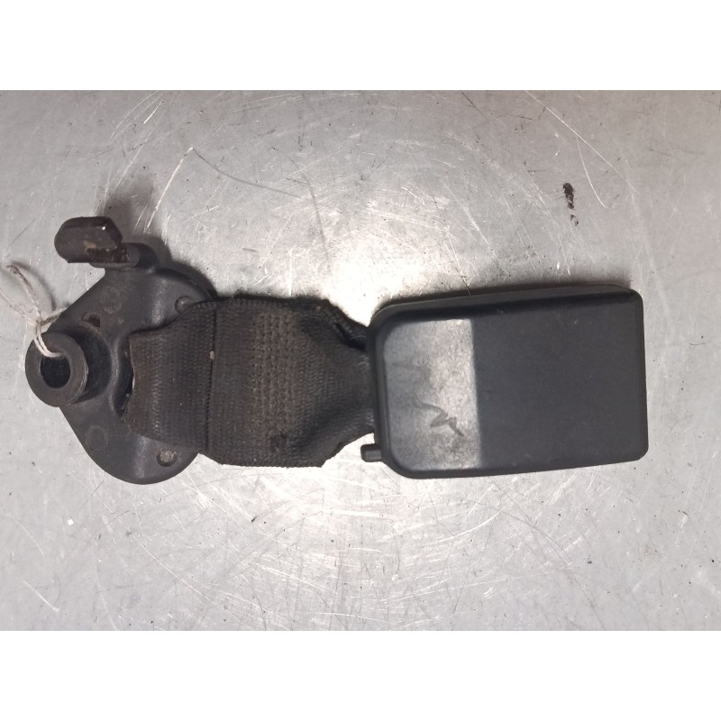 Recambio de anclaje cinturon trasero izquierdo para renault grand scénic iii (jz0/1_) 1.4 16v (jz0f) referencia OEM IAM   