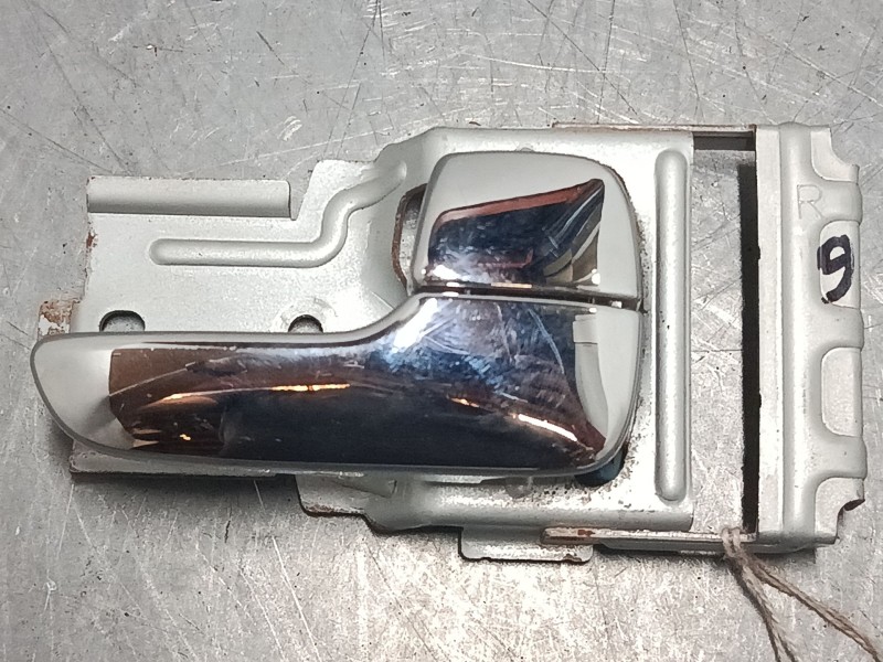Recambio de maneta interior puerta delantera izquierda para mazda mx-5 ii (nb) 1.8 16v (nb8c) referencia OEM IAM   