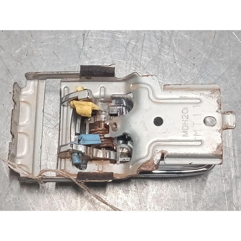 Recambio de maneta interior puerta delantera izquierda para mazda mx-5 ii (nb) 1.8 16v (nb8c) referencia OEM IAM   