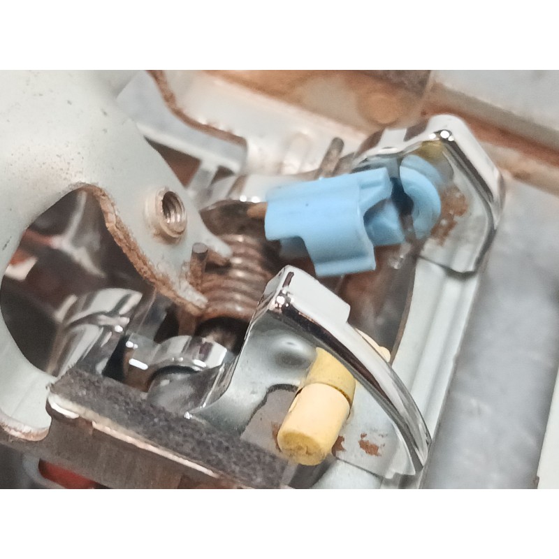 Recambio de maneta interior puerta delantera izquierda para mazda mx-5 ii (nb) 1.8 16v (nb8c) referencia OEM IAM   