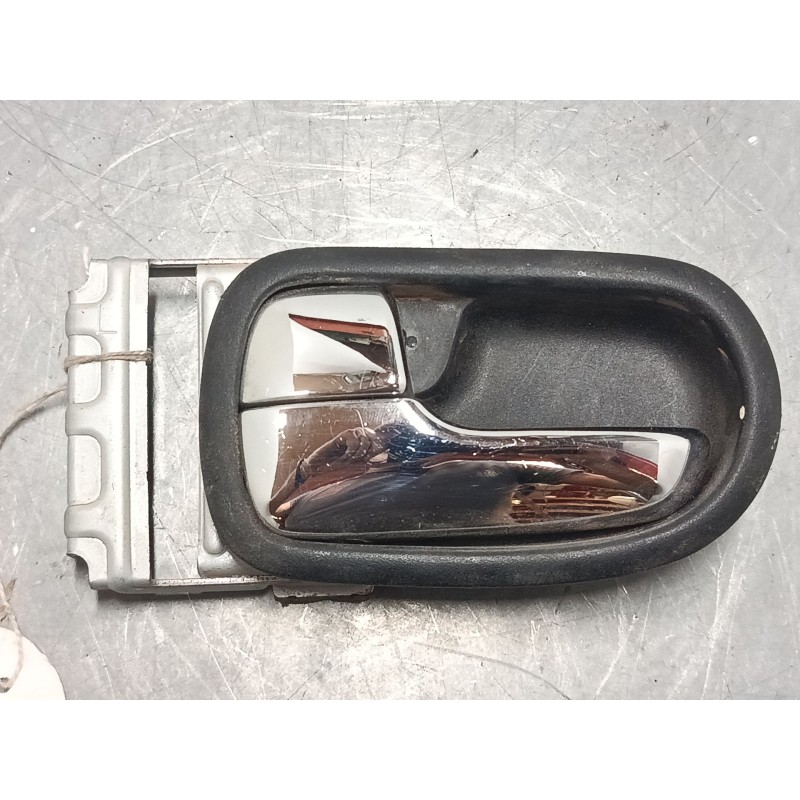 Recambio de maneta interior puerta delantera derecha para mazda mx-5 ii (nb) 1.8 16v (nb8c) referencia OEM IAM   