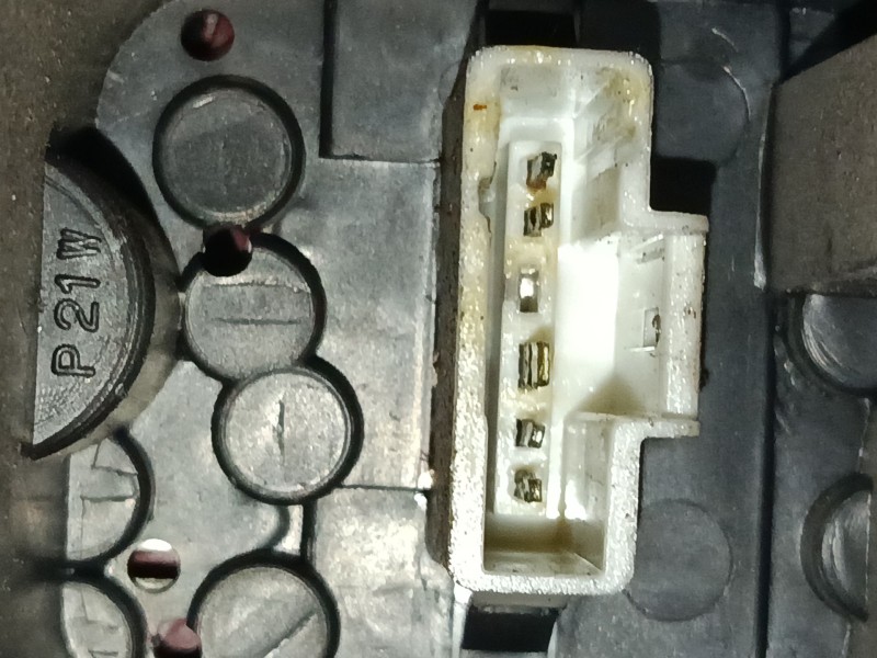 Recambio de piloto trasero izquierdo para peugeot 206 sw (2e/k) 2.0 hdi referencia OEM IAM   