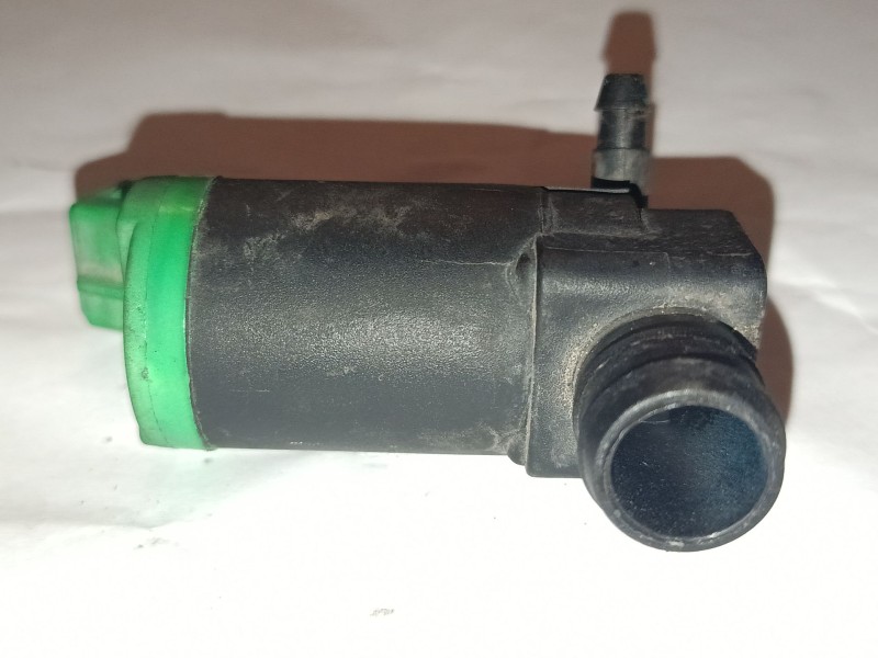 Recambio de bomba limpiaparabrisas para peugeot 206 cc (2d) 1.6 16v (2dnfuf, 2dnfur) referencia OEM IAM    Recambio de bomba limpiaparabrisas para peugeot 206 cc (2d) 1.6 16v (2dnfuf, 2dnfur) referencia OEM IAM