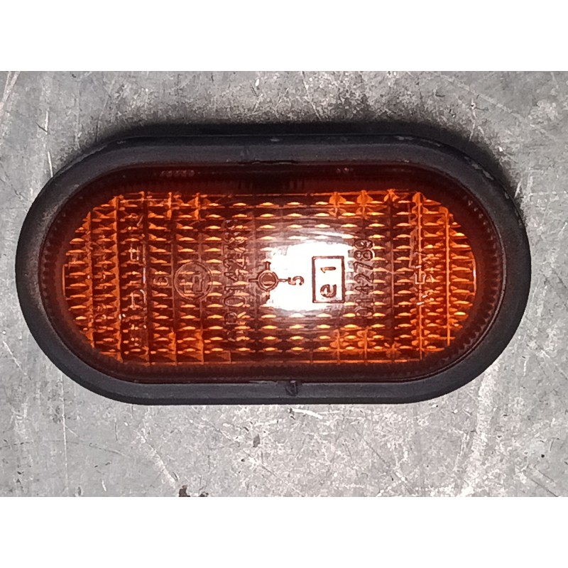 Recambio de intermitente lateral derecho para renault kangoo express (fc0/1_) 1.5 dci (fc07, fc1r) referencia OEM IAM   