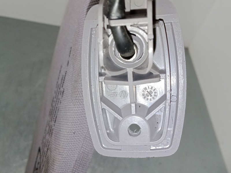 Recambio de parasol derecho para peugeot 607 (9d, 9u) 2.2 hdi referencia OEM IAM    Recambio de parasol derecho para peugeot 607 (9d, 9u) 2.2 hdi referencia OEM IAM