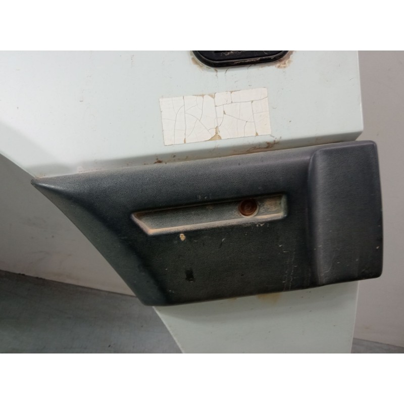 Recambio de aleta delantera izquierda para renault express furgoneta/monovolumen (f40_, g40_) 1.6 d (f404) referencia OEM IAM    Recambio de aleta delantera izquierda para renault express furgoneta/monovolumen (f40_, g40_) 1.6 d (f404) referencia OEM IAM