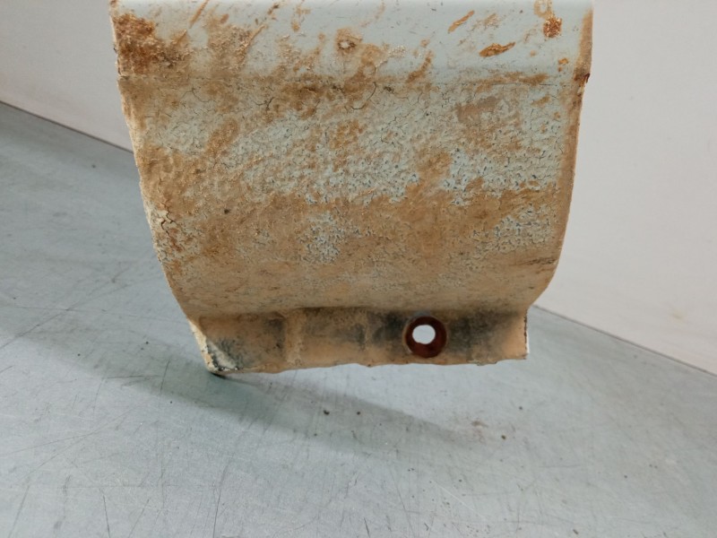 Recambio de aleta delantera izquierda para renault express furgoneta/monovolumen (f40_, g40_) 1.6 d (f404) referencia OEM IAM    Recambio de aleta delantera izquierda para renault express furgoneta/monovolumen (f40_, g40_) 1.6 d (f404) referencia OEM IAM