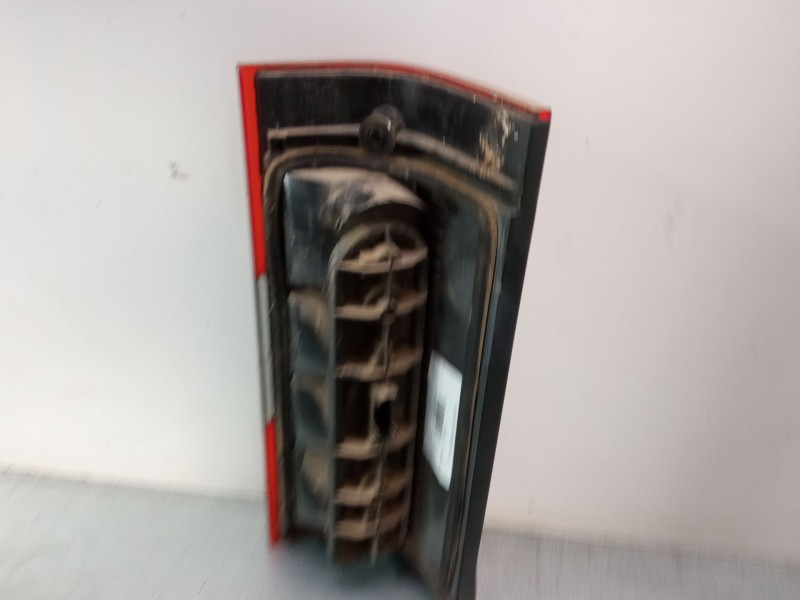 Recambio de piloto trasero izquierdo para citroën jumper i furgoneta (230l) 2.5 d referencia OEM IAM   