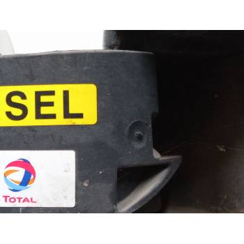 TAPA EXTERIOR COMBUSTIBLE 