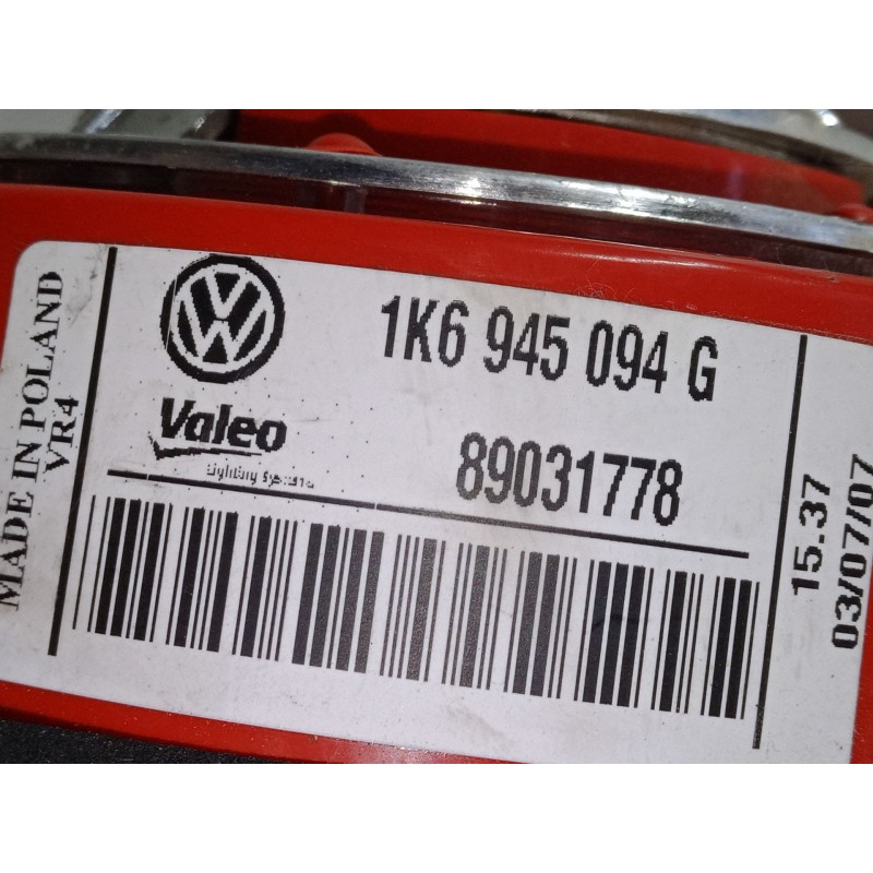 Recambio de piloto trasero porton derecho para volkswagen golf v (1k1) 1.9 tdi referencia OEM IAM 1K6945094G  
