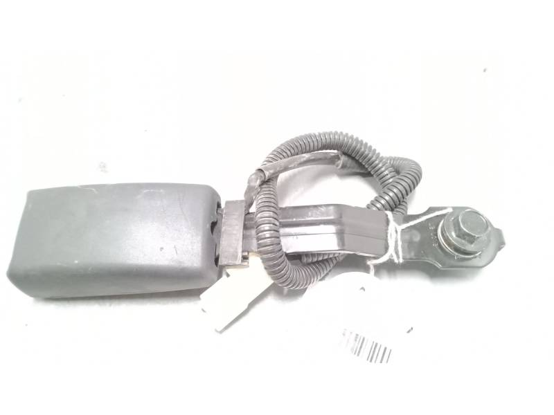 ANCLAJE CINTURON DELANTERO IZQUIERDO 