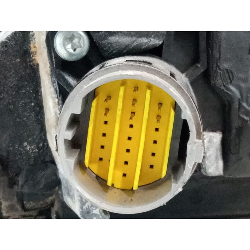 Recambio de retrovisor electrico izquierdo abatible para renault espace iv (jk0/1_) 2.0 (jk0a, jk1d, jk0n) referencia OEM IAM 77 Recambio de retrovisor electrico izquierdo abatible para renault espace iv (jk0/1_) 2.0 (jk0a, jk1d, jk0n) referencia OEM IAM 77