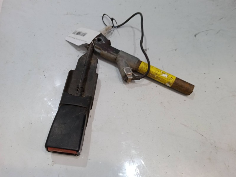 Recambio de anclaje con pretensor trasero derecho para renault kangoo express (fc0/1_) 1.5 dci (fc08, fc09) referencia OEM IAM  