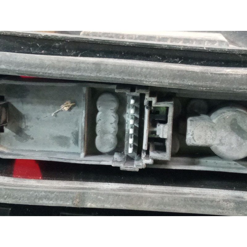 Recambio de piloto trasero izquierdo para renault kangoo (kc0/1_) 1.2 (kc0a, kc0k, kc0f, kc01) referencia OEM IAM    Recambio de piloto trasero izquierdo para renault kangoo (kc0/1_) 1.2 (kc0a, kc0k, kc0f, kc01) referencia OEM IAM