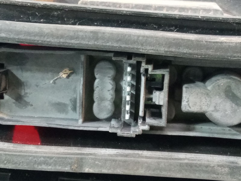 Recambio de piloto trasero izquierdo para renault kangoo (kc0/1_) 1.2 (kc0a, kc0k, kc0f, kc01) referencia OEM IAM    Recambio de piloto trasero izquierdo para renault kangoo (kc0/1_) 1.2 (kc0a, kc0k, kc0f, kc01) referencia OEM IAM