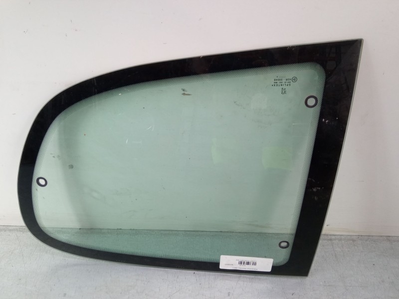 Recambio de luna trasera izquierda para peugeot 206 hatchback (2a/c) 1.9 d referencia OEM IAM    Recambio de luna trasera izquierda para peugeot 206 hatchback (2a/c) 1.9 d referencia OEM IAM