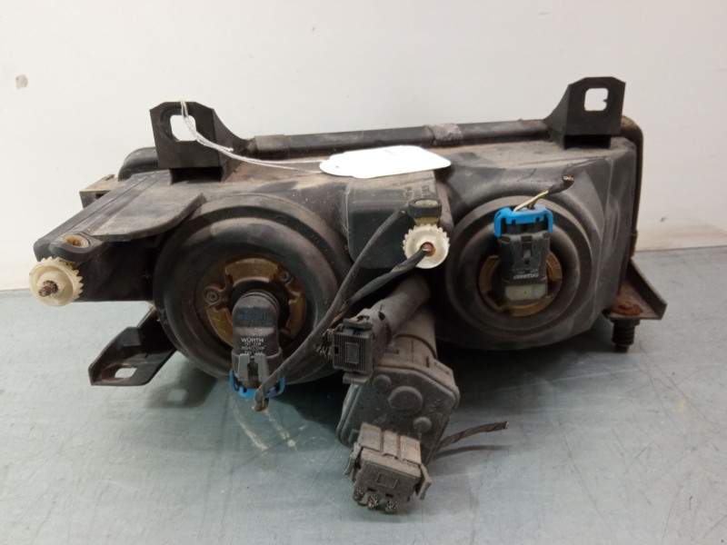 Recambio de faro izquierdo para bmw 3 compact (e36) 316 i referencia OEM IAM    Recambio de faro izquierdo para bmw 3 compact (e36) 316 i referencia OEM IAM