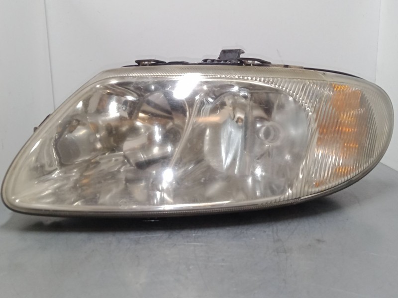 Recambio de faro izquierdo para chrysler voyager iv (rg, rs) 2.5 crd referencia OEM IAM 04857703AB   Recambio de faro izquierdo para chrysler voyager iv (rg, rs) 2.5 crd referencia OEM IAM 04857703AB