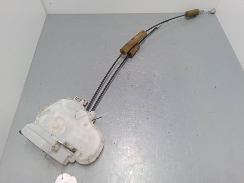 Recambio de cerradura puerta trasera derecha para honda civic viii hatchback (fn, fk) 2.2 ctdi (fk3) referencia OEM IAM 72611SMG