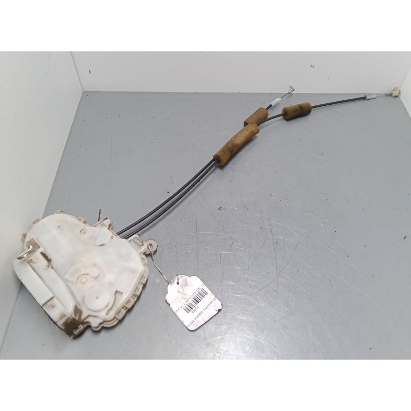 Recambio de cerradura puerta trasera izquierda para honda civic viii hatchback (fn, fk) 2.2 ctdi (fk3) referencia OEM IAM 72651S