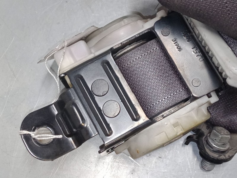 Recambio de cinturon seguridad trasero izquierdo para honda civic viii hatchback (fn, fk) 2.2 ctdi (fk3) referencia OEM IAM 3056