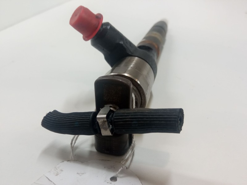 Recambio de inyector para opel zafira tourer c (p12) 1.6 cdti (75) referencia OEM IAM 55570012  