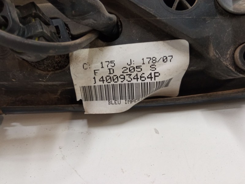 Recambio de retrovisor electrico derecho abatible para lancia phedra (179_) 2.0 d multijet (179.axl1b, 179.bxl1b) referencia OEM Recambio de retrovisor electrico derecho abatible para lancia phedra (179_) 2.0 d multijet (179.axl1b, 179.bxl1b) referencia OEM
