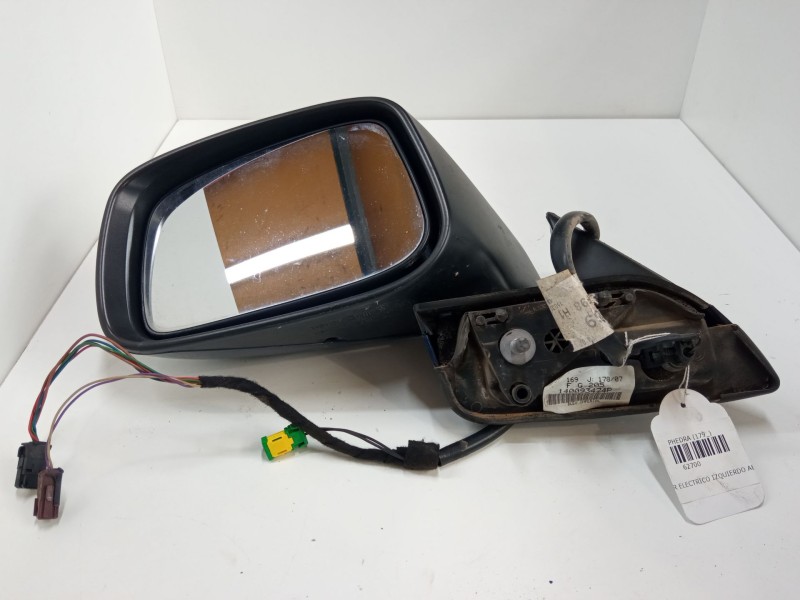 Recambio de retrovisor electrico izquierdo abatible para lancia phedra (179_) 2.0 d multijet (179.axl1b, 179.bxl1b) referencia O Recambio de retrovisor electrico izquierdo abatible para lancia phedra (179_) 2.0 d multijet (179.axl1b, 179.bxl1b) referencia O