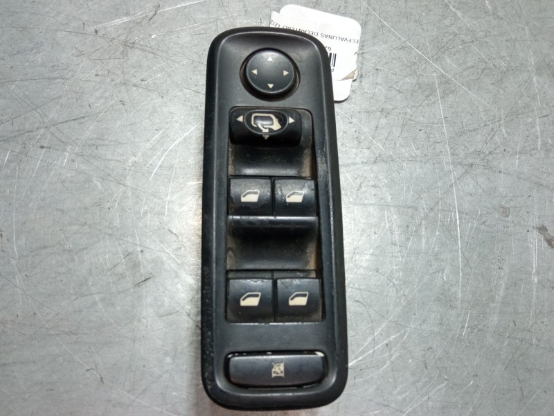 Recambio de mando elevalunas delantero izquierdo para lancia phedra (179_) 2.0 d multijet (179.axl1b, 179.bxl1b) referencia OEM 