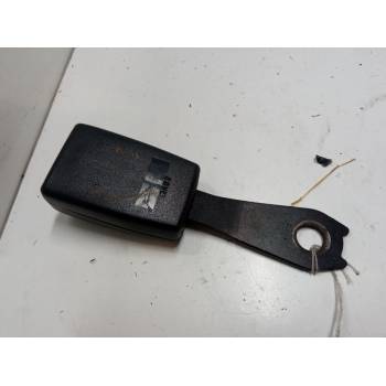 ANCLAJE CINTURON DELANTERO IZQUIERDO 
