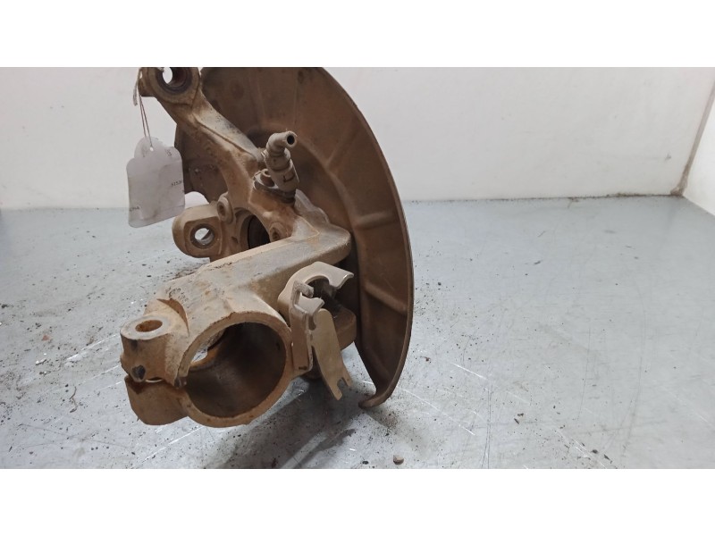 Recambio de mangueta delantera derecha para seat altea (5p1) 1.9 tdi referencia OEM IAM    Recambio de mangueta delantera derecha para seat altea (5p1) 1.9 tdi referencia OEM IAM