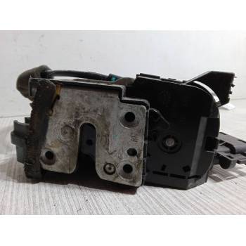 CERRADURA PUERTA TRASERA DERECHA 825020019R 