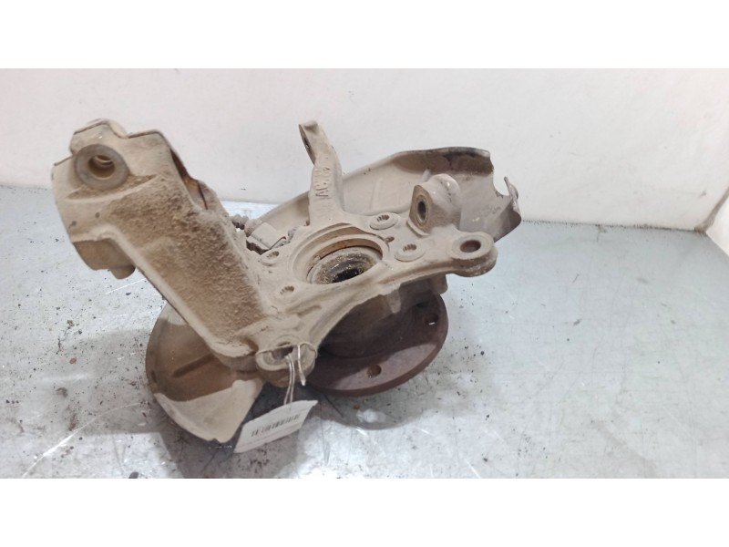 Recambio de mangueta delantera izquierda para seat altea (5p1) 1.9 tdi referencia OEM IAM    Recambio de mangueta delantera izquierda para seat altea (5p1) 1.9 tdi referencia OEM IAM