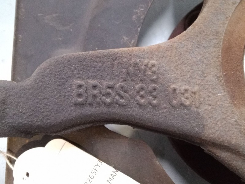 Recambio de mangueta delantera izquierda para mazda 3 (bk) 1.6 (bk14) referencia OEM IAM BR5S33031  