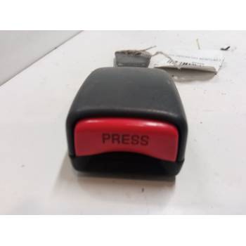 ANCLAJE CINTURON DELANTERO IZQUIERDO 