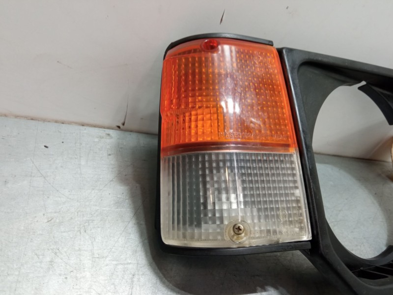 Recambio de intermitente delantero derecho para mitsubishi pajero ii (v3_w) 3.2 did 4wd referencia OEM IAM    Recambio de intermitente delantero derecho para mitsubishi pajero ii (v3_w) 3.2 did 4wd referencia OEM IAM