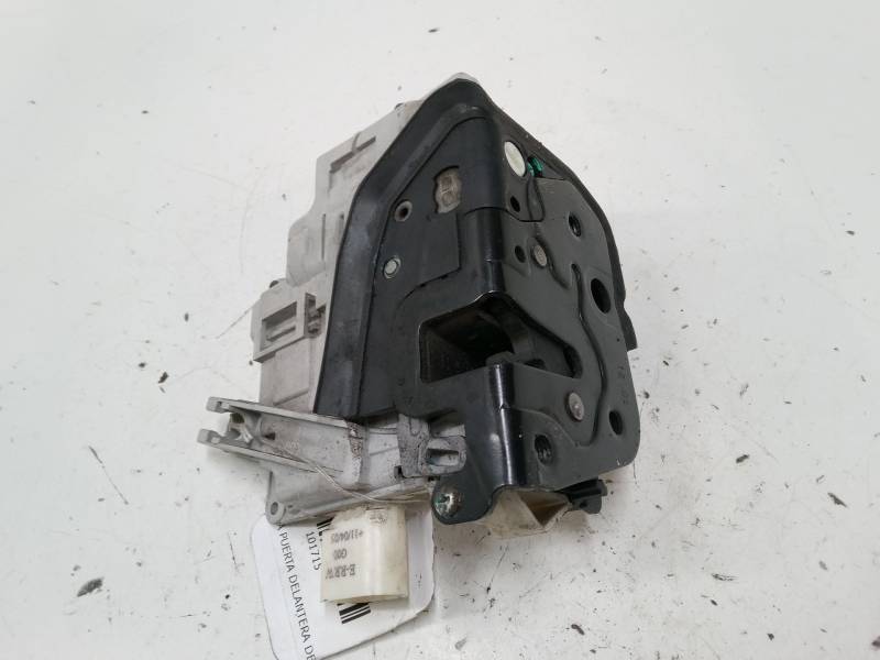 CERRADURA PUERTA DELANTERA DERECHA 4F1837016 
