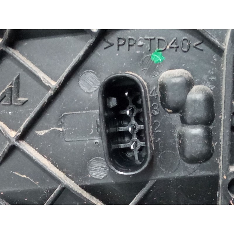 Recambio de piloto trasero derecho para fiat panda (312_, 319_) 1.0 mild hybrid (312.pyd1b) referencia OEM IAM 52102350   Recambio de piloto trasero derecho para fiat panda (312_, 319_) 1.0 mild hybrid (312.pyd1b) referencia OEM IAM 52102350