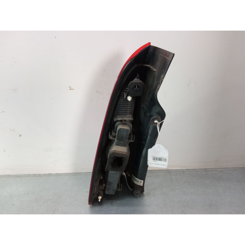 Recambio de piloto trasero derecho para renault espace iv (jk0/1_) 2.0 (jk0a, jk1d, jk0n) referencia OEM IAM    Recambio de piloto trasero derecho para renault espace iv (jk0/1_) 2.0 (jk0a, jk1d, jk0n) referencia OEM IAM