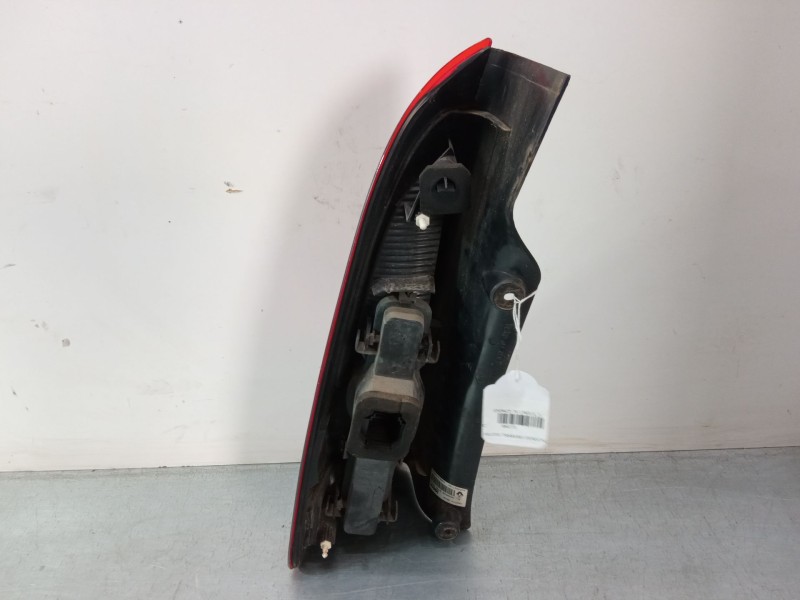 Recambio de piloto trasero derecho para renault espace iv (jk0/1_) 2.0 (jk0a, jk1d, jk0n) referencia OEM IAM    Recambio de piloto trasero derecho para renault espace iv (jk0/1_) 2.0 (jk0a, jk1d, jk0n) referencia OEM IAM