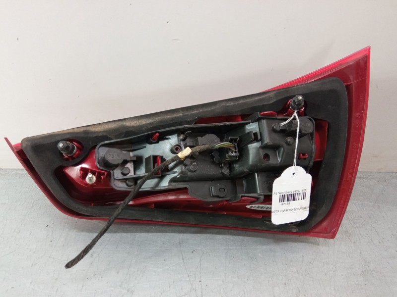 Recambio de piloto trasero izquierdo para audi a1 sportback (8xa, 8xf) 1.2 tfsi referencia OEM IAM 8X0945093D  