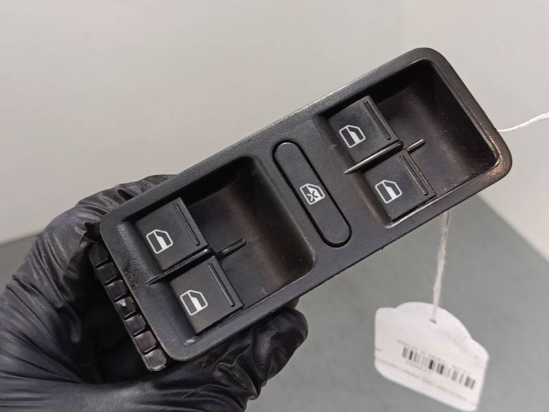 MANDO ELEVALUNAS DELANTERO IZQUIERDO 1K4959857B 