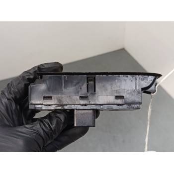 MANDO ELEVALUNAS DELANTERO IZQUIERDO 1K4959857B 