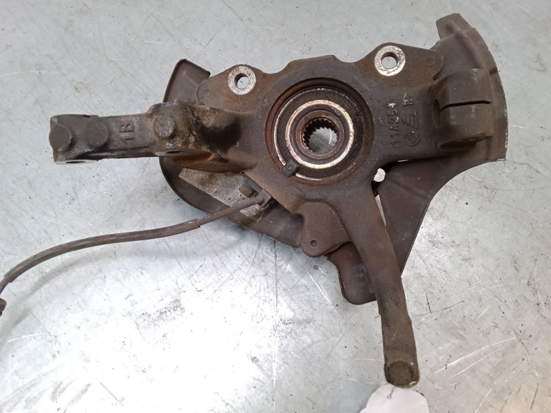 Recambio de mangueta delantera izquierda para fiat 500 (312_) 1.2 (312axa1a) referencia OEM IAM    Recambio de mangueta delantera izquierda para fiat 500 (312_) 1.2 (312axa1a) referencia OEM IAM