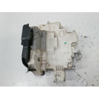 CERRADURA PUERTA DELANTERA DERECHA 4F1837016 
