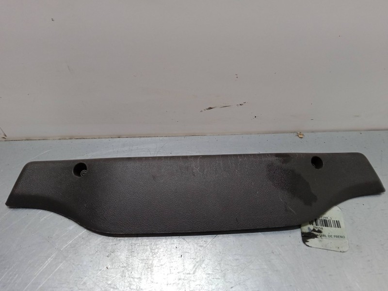 Recambio de luz central de freno para fiat punto (188_) 1.2 60 (188.030, .050, .130, .150, .230, .250) referencia OEM IAM    Recambio de luz central de freno para fiat punto (188_) 1.2 60 (188.030, .050, .130, .150, .230, .250) referencia OEM IAM