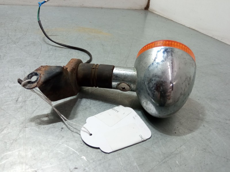 Recambio de intermitente delantero derecho para keeway superlight superlight 125 referencia OEM IAM   