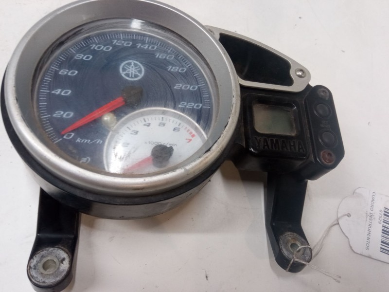 Recambio de cuadro instrumentos para yamaha bt bt 1100 bulldog (rp05) referencia OEM IAM 62101063  5JNH35